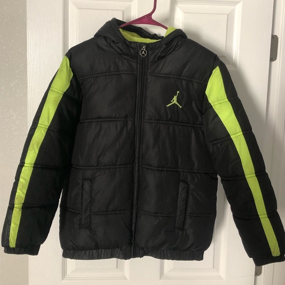 Youth Size Medium Jordan Puffer Jacket - Picture 1 of 7
